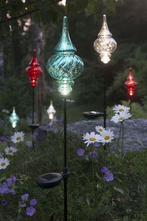 Solar magi garden lights